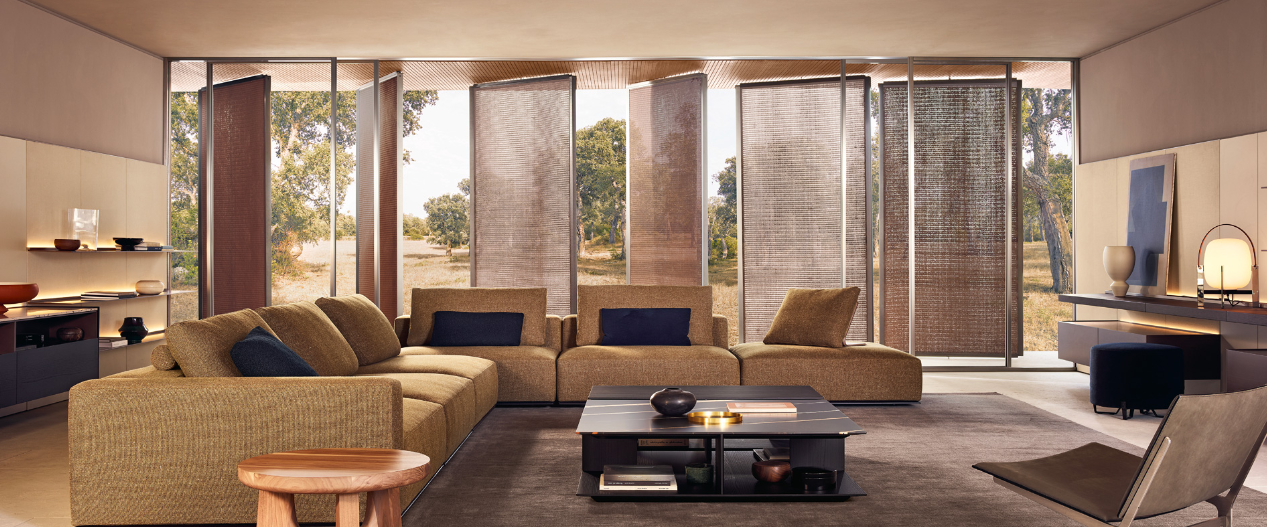 The Westside Coffee Table, designed by Jean-Marie Massaud for Poliform, is a masterful blend of materials and shapes. Its refined design features exquisite attention to detail will be a great compliment to any lounge suite. It works well in a contemporary livingroom with design finesse.