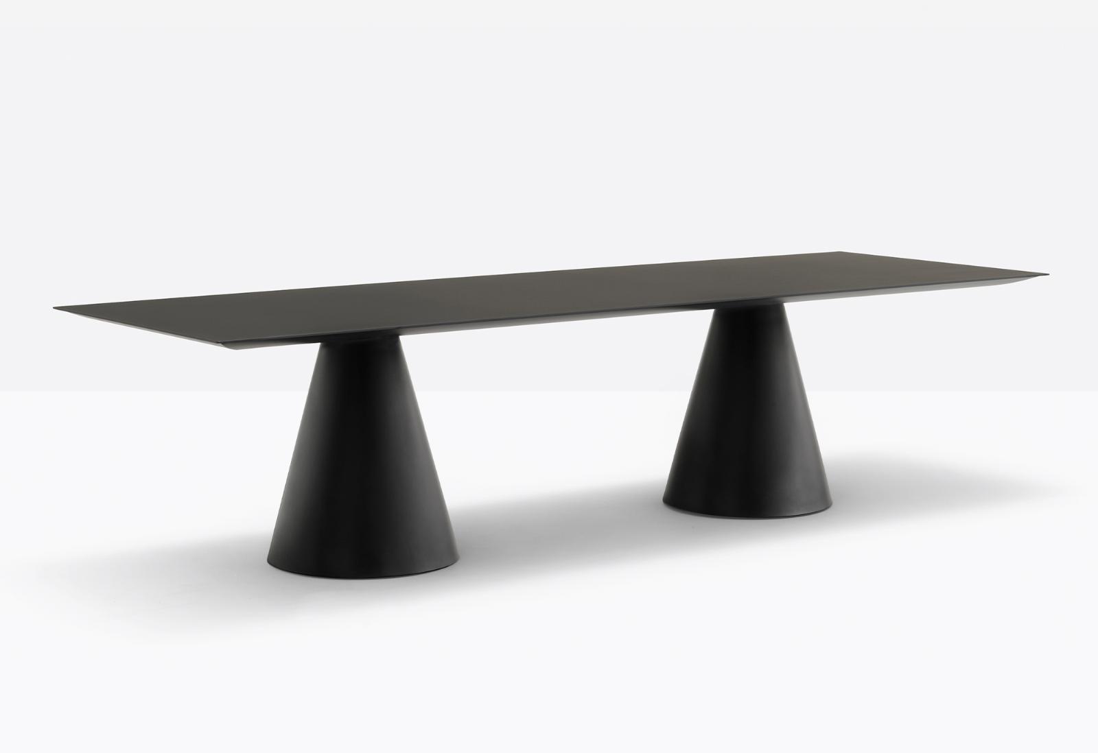 Ikon Table